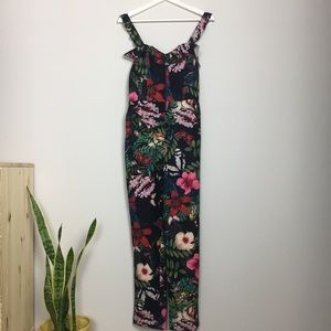 H&M floral printed Side pocket Jumpsuit size 8 NWT
